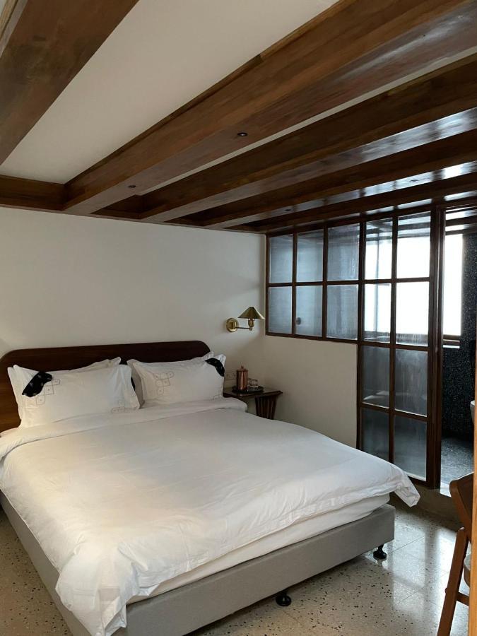 Abode Bombay Hotel Ngoại thất bức ảnh